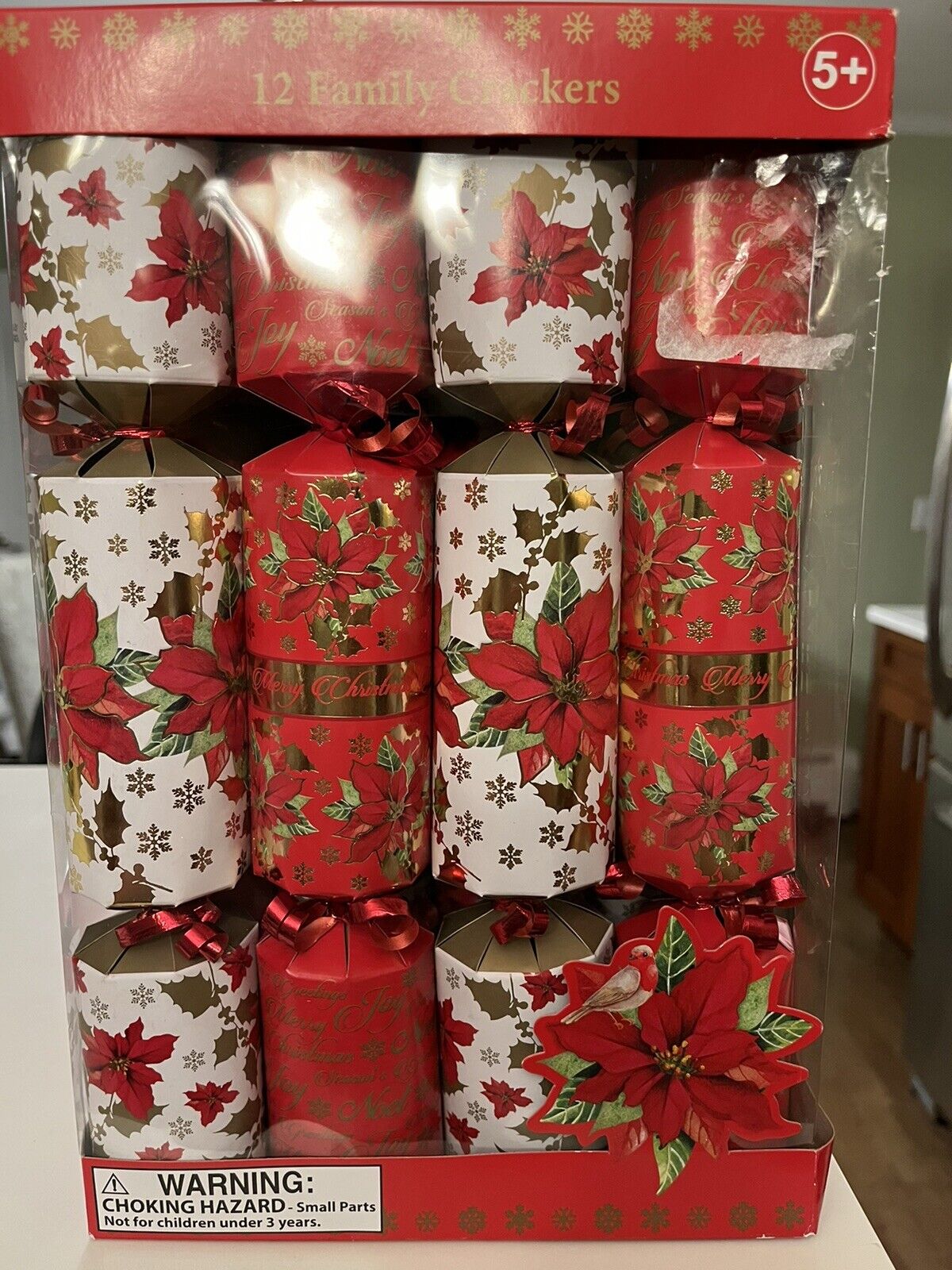 12 Family Christmas Crackers-new In Box