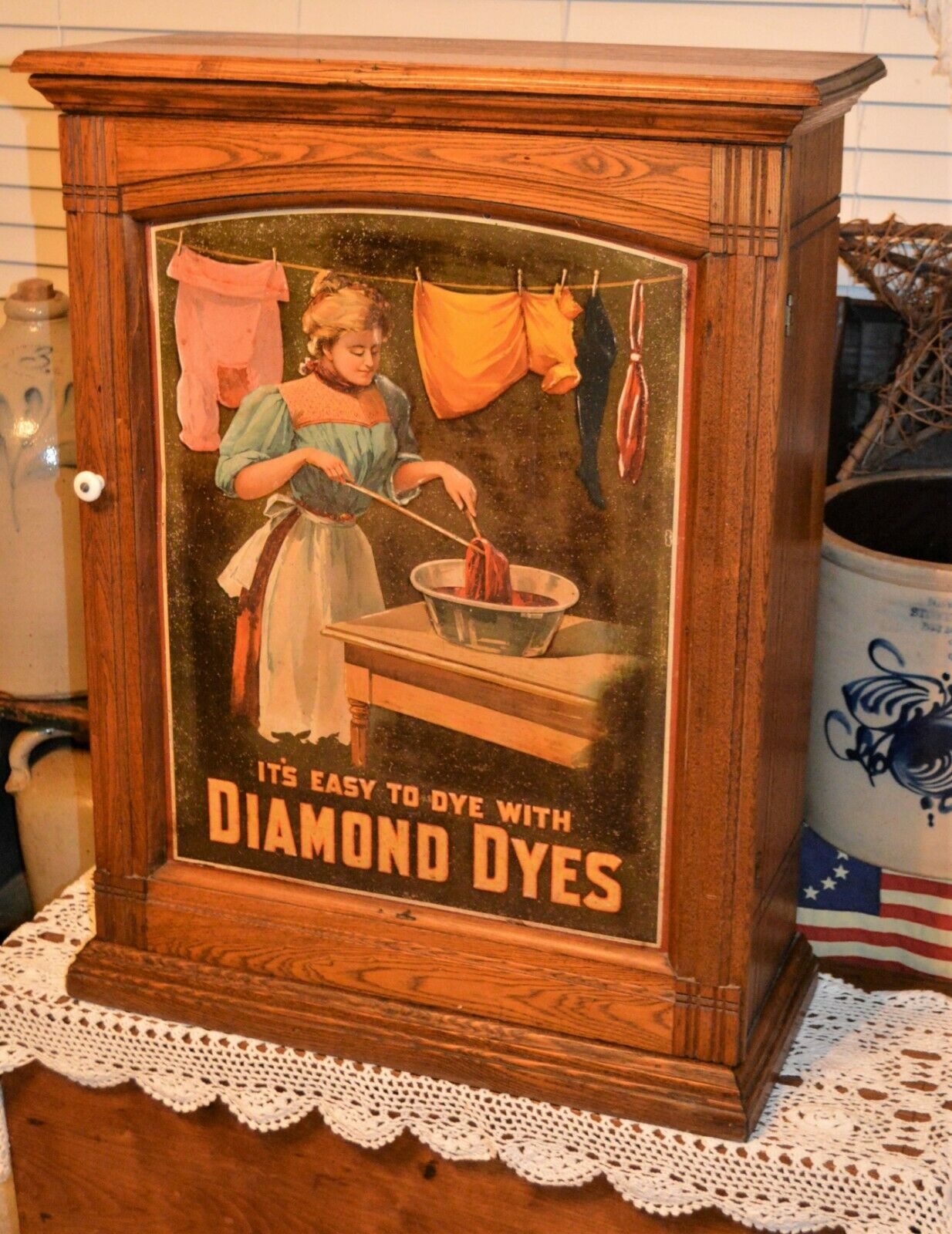 Classic Diamond Dyes Store Counter Display Cabinet Org "woman Dyeing Cloths" Tin