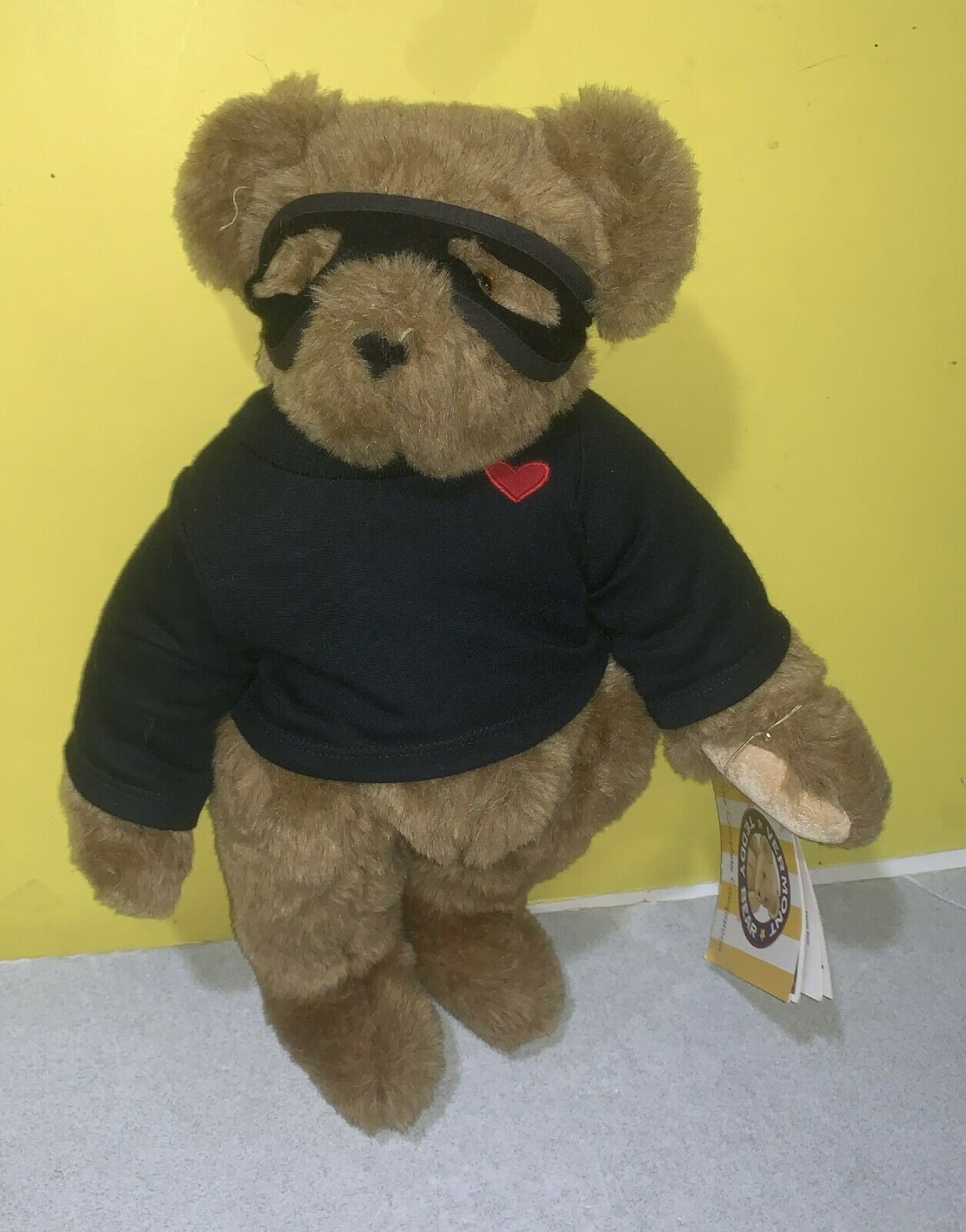 16" Vermont Teddy Bear Company Love Bandit Teddy Bear Jointed Stuffed Plush