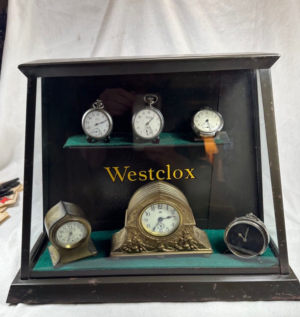 VINTAGE ADVERTISING WESTCLOX DEALER STORE COUNTER WATCH/CLOCK METAL DISPLAY CASE
